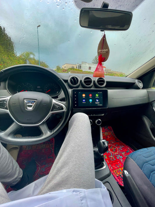 طقم سجاد سيارة بتصميم شرقي عريق – لمسة فخامة لسيارتك